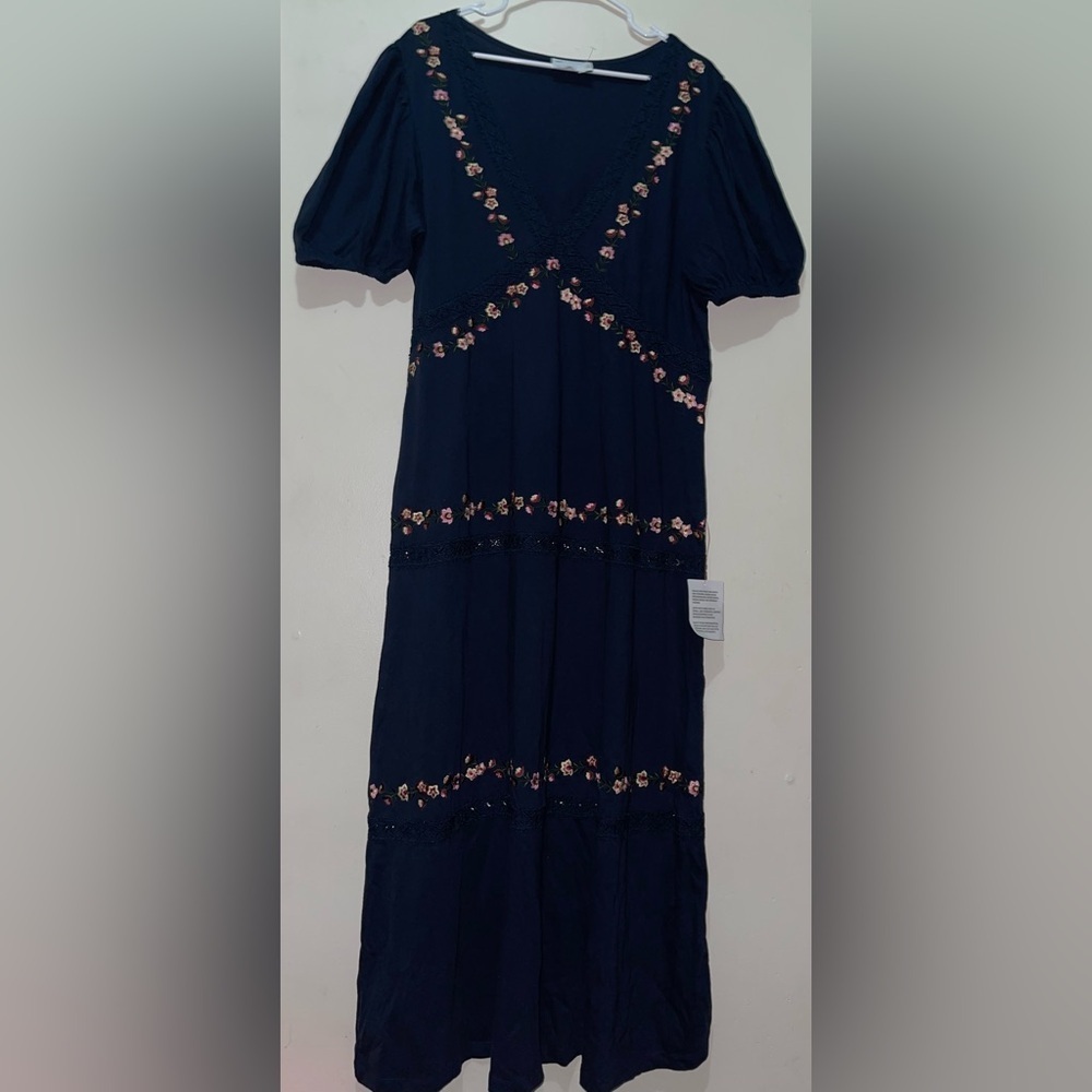 NWT ASOS Design Tall Lace insert Midi dress with Floral Embroidery in Navy - Picture 12 of 14